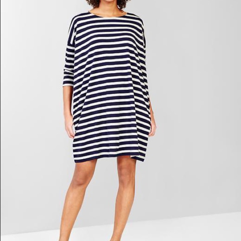 🦋2 FOR $35 GAP Relaxed T-Shirt Dress